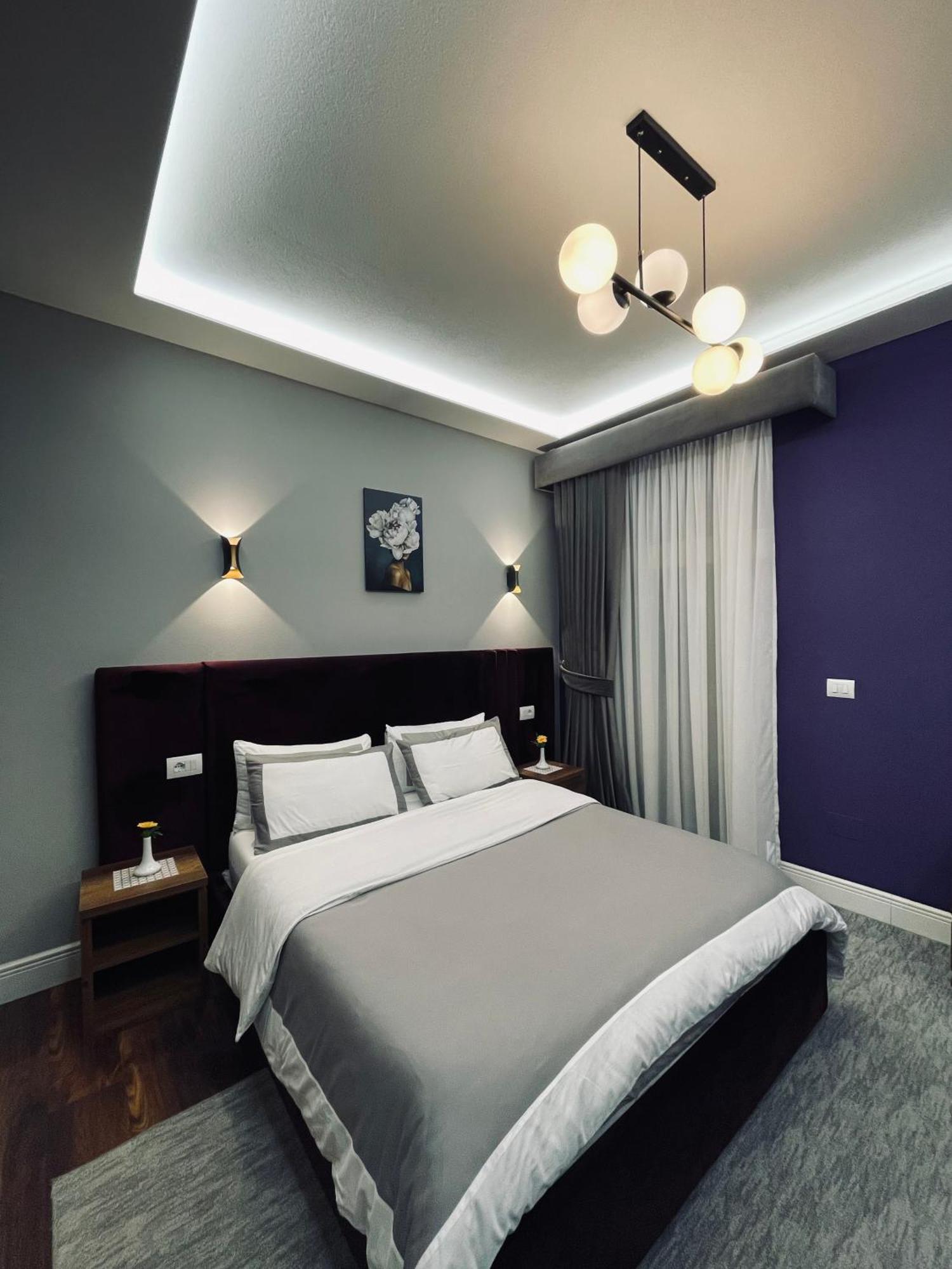 Garden Boutique Hotel Эльбасан Экстерьер фото